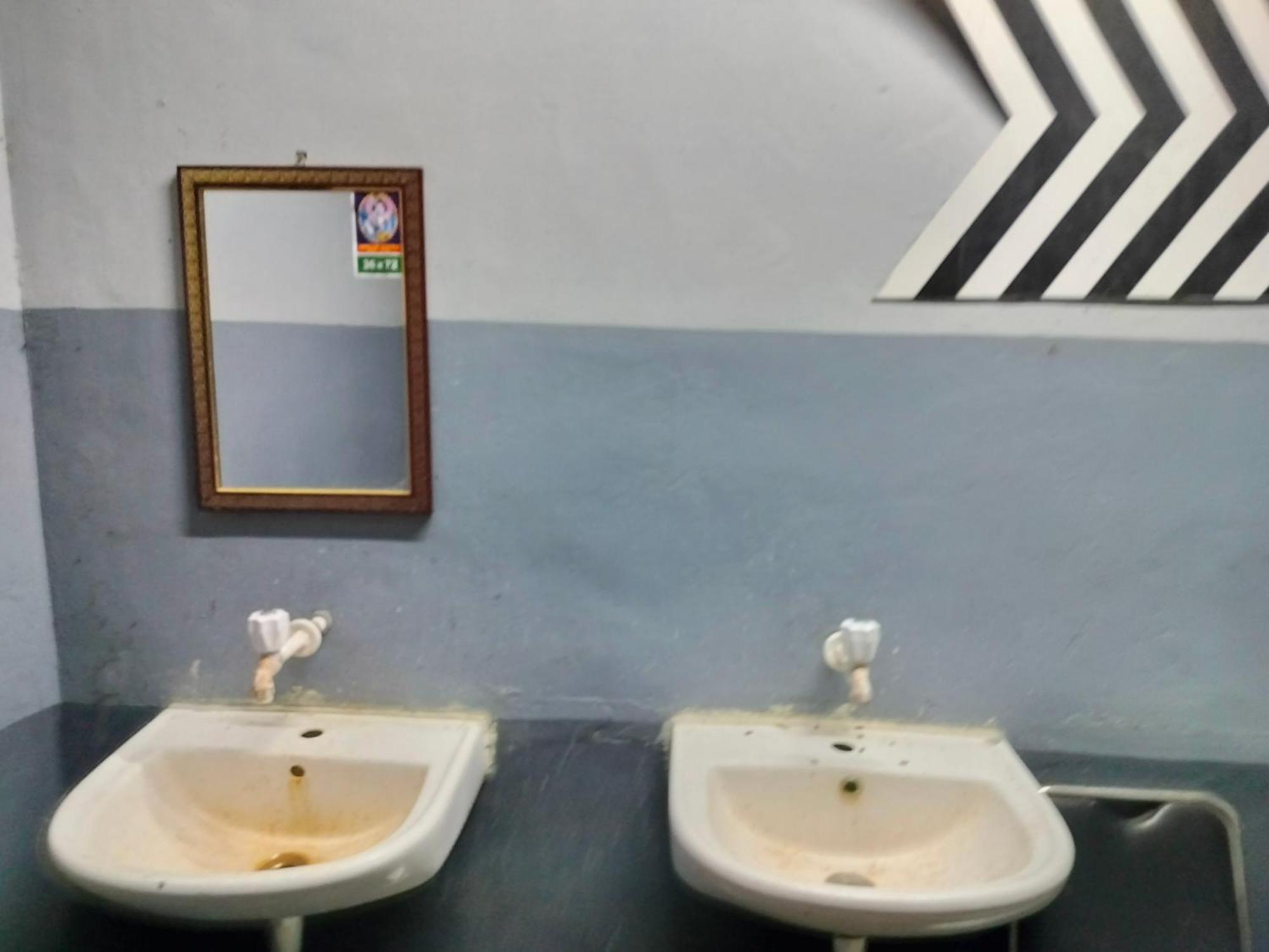 Hostel Sri Durga Jatri Nibasa Brahmapur Zewnętrze zdjęcie